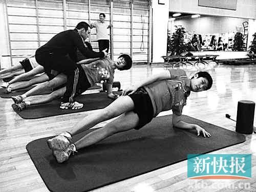 ŮƹӖ���׳��F(xi��n)����� �����A�����(zh��n)������Ӌ��