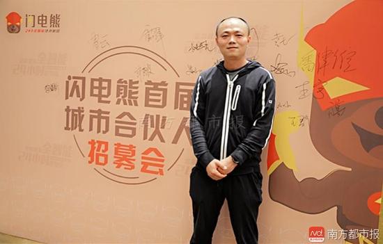 24H�o(w��)�˹����������ɞ鹲����(j��ng)��(j��)��һ��(g��)�L(f��ng)����